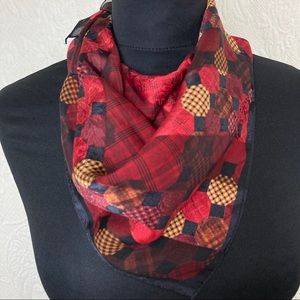 Oscar de la Renta Silk Vintage Octagon Scarf